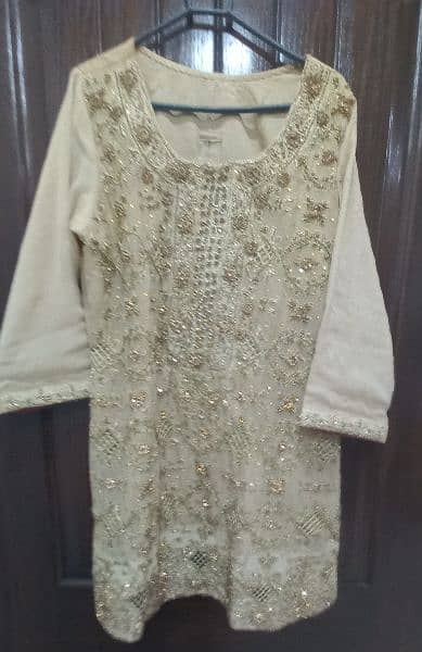 Bridle dress for sell medium size  good quality 1 time use 5