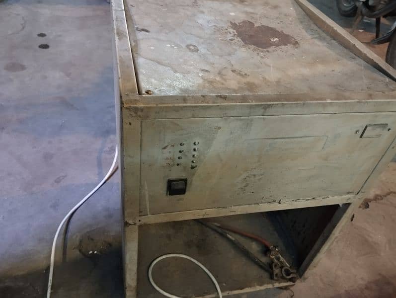 ups 1000 or upto watt for sale in good working condition 1