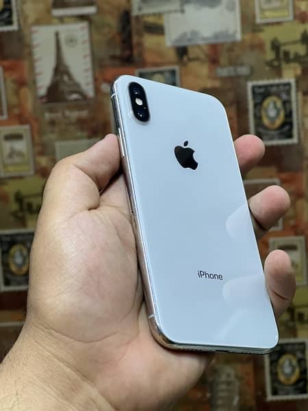 iphone X 64gb Pta approved 100% comp box 5