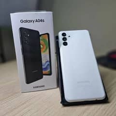 Samsung a04 mammory 4,128 gb good condition