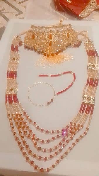 nikkha barat sharara jewelry choriyan set k Sath 5