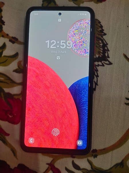 Samsung a52s 5g with magnetic case 4