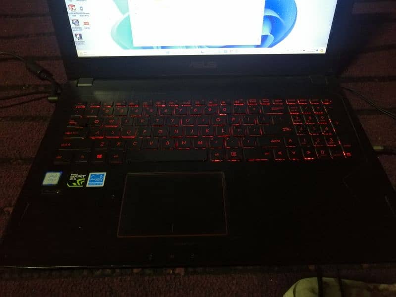 asus laptop gl502 good condition 0