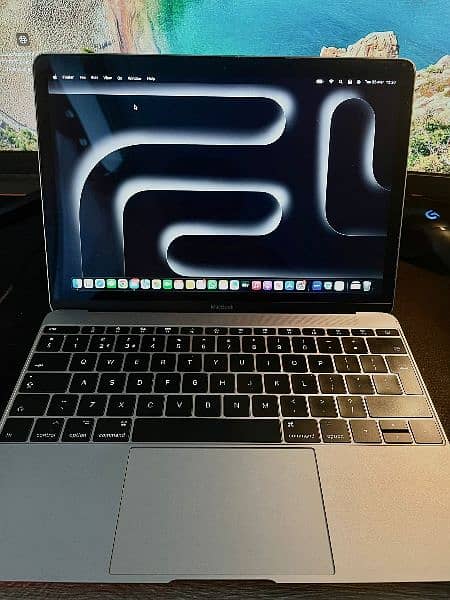 MacBook Pro 2017 12" 3