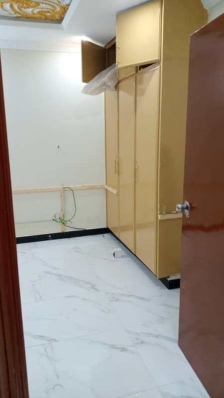 furnished room for rent in main cantt 5