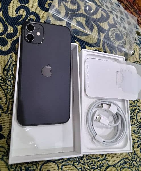 iphone 11 with box jv non active 5 months used 1