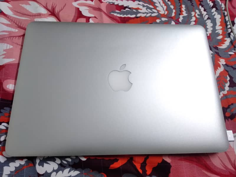 Apple MacBook Pro 2015 | 256GB SSD | 8GB RAM 1