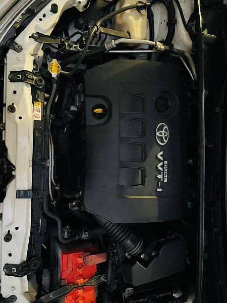 Toyota Corolla Altis 1.6 Automatic 12