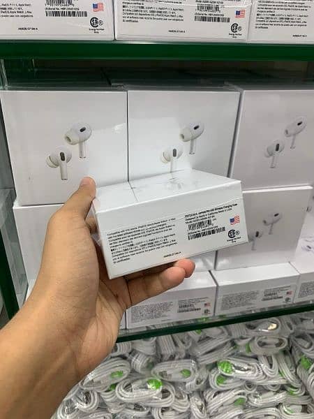 APPLE AIRPODS PRO 2 10