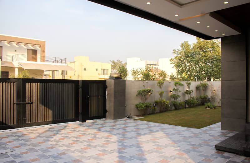 One Kanal Beautiful Bungalow Available For Sale In DHA Phase 6 Lahore At Super Hot Location 2