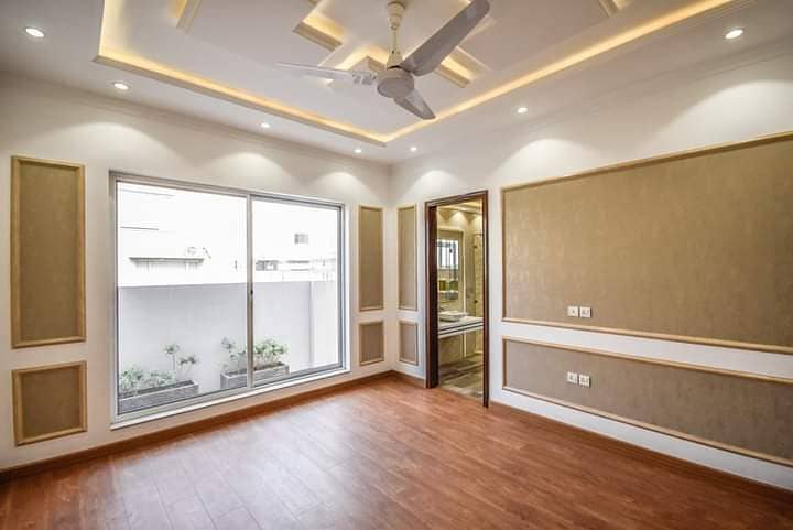 One Kanal Beautiful Bungalow Available For Sale In DHA Phase 7 Lahore At Super Hot Location. 12
