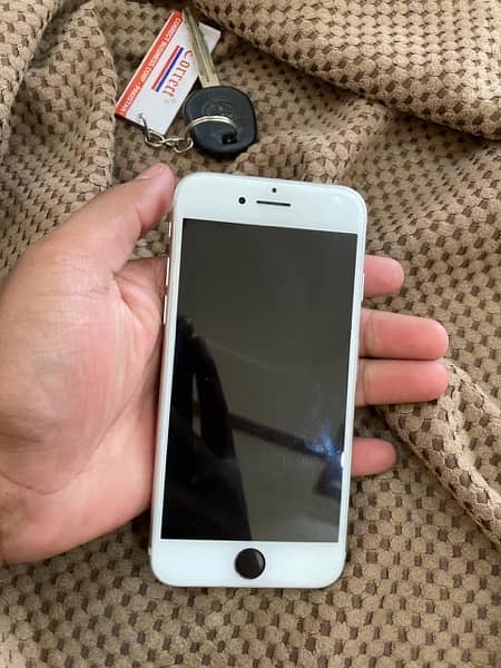 iPhone7 pta approved (03176614149) urgent for sale 1