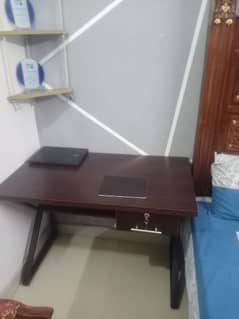 solid office table for sale 0