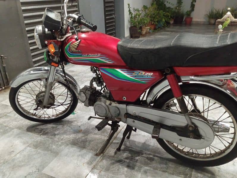 Honda CD 70 4