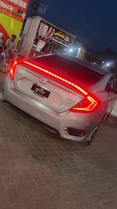 Honda Civic UG 2018 Red Meter