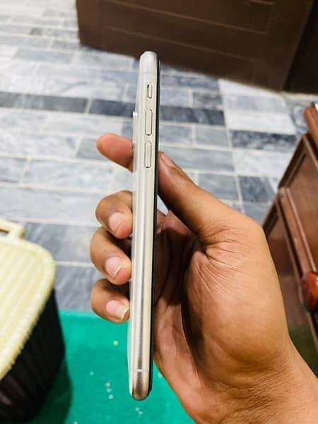 iphone X pta offical approved white 3