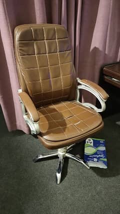 Used Office Executive Chair for Urgent sale