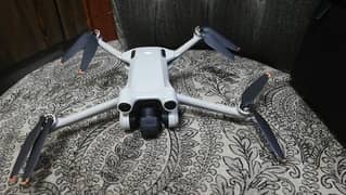 drone mini 3 pro for sale in mint condition 10 by 9.8 with 0