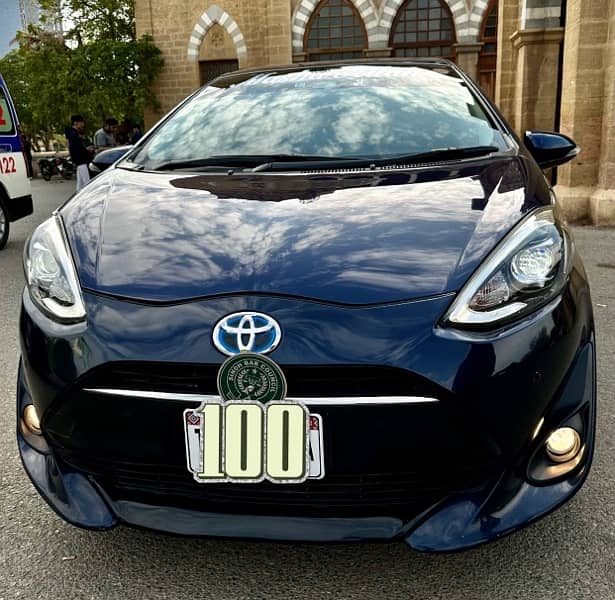 Toyota aqua 2018 0