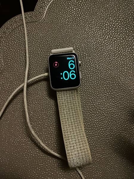 apple watch series 3 89% battery health 0