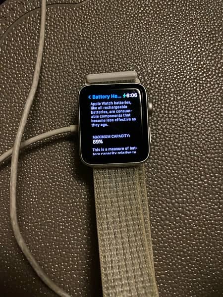 apple watch series 3 89% battery health 1