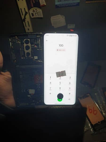 OnePlus 7 pro panels 1