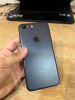 iphone 7plus with Box PTA approve 10/10 battery 100. 0