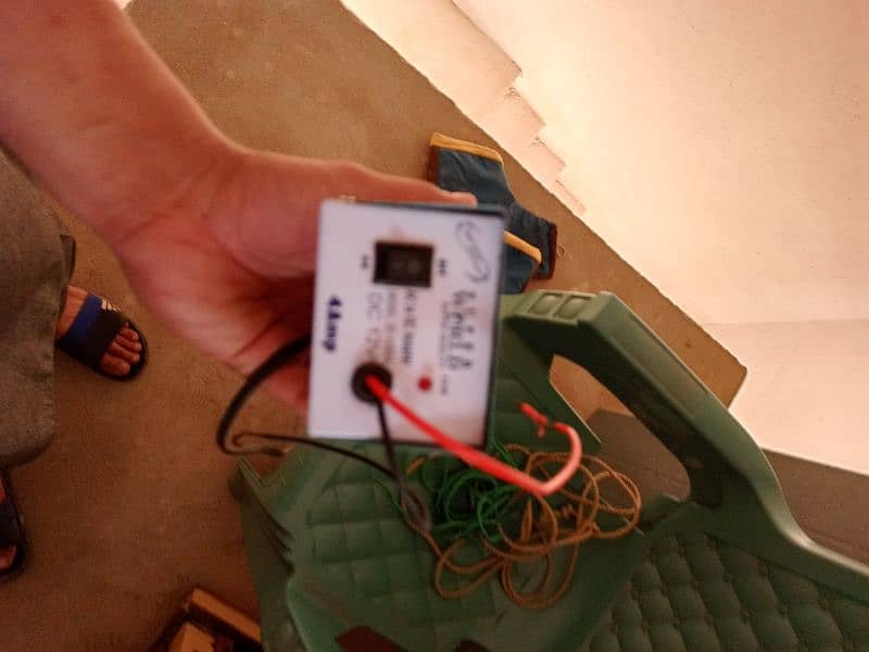 AC To DC inverter + battery charger 5