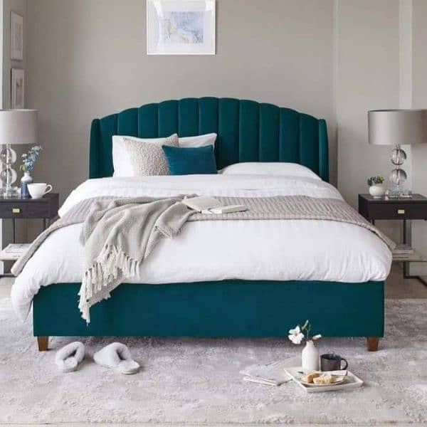 Stylish looking Bed 3