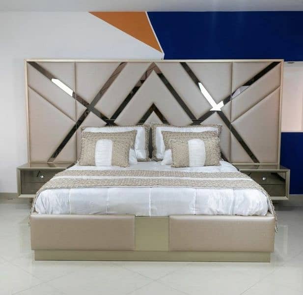Stylish looking Bed 6