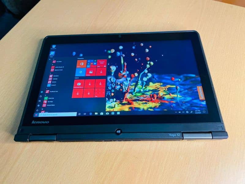 LENOVO yoga laptops plus tablet 360°corei5 5th 8GB/500GB 13"HD Display 1