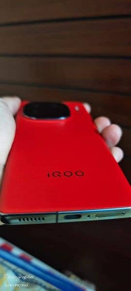 Vivo IQoo 12 Pro 16+16 GB 512 GB PTA approve 1
