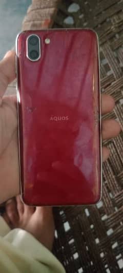 Aquos r2 non pta he back crack Exchange possible with any good mobile 0