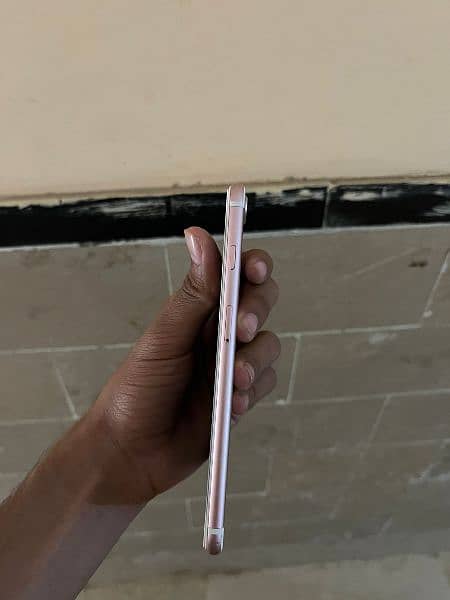 Iphone 7 Plus 128Gb Pta Approved 4
