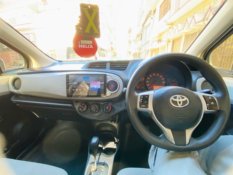 Toyota Vitz 2014/18 Geniune Condtion 15