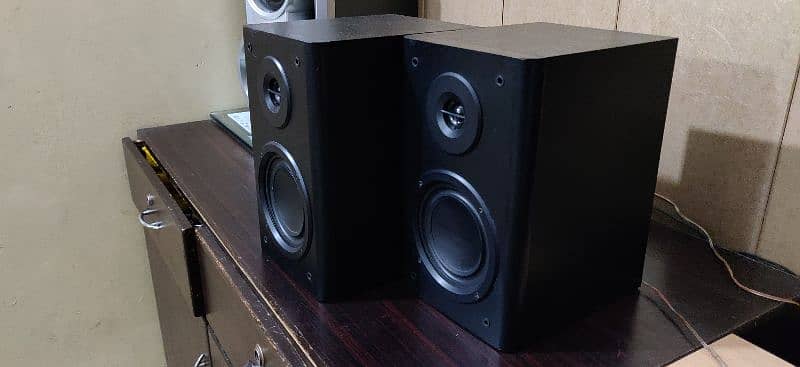 saudstrom speaker system 8