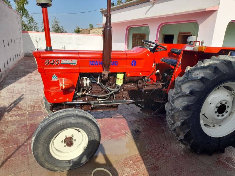 tractor 2020 model 640 NH 1