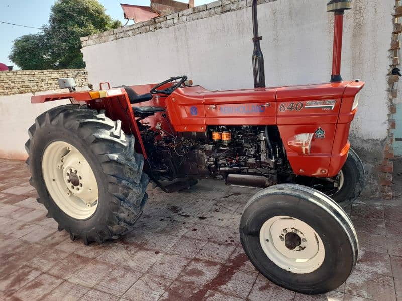 tractor 2020 model 640 NH 10