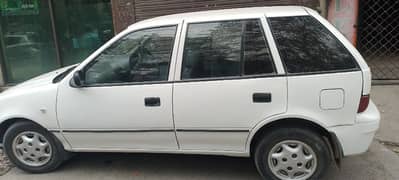 Car available for pick and drop (female)