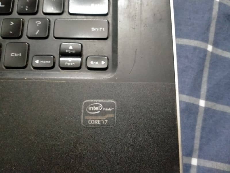 DELL XPS Laptop i7-3612QM RAM 8GB Nvidia GeForce GT-640M 1