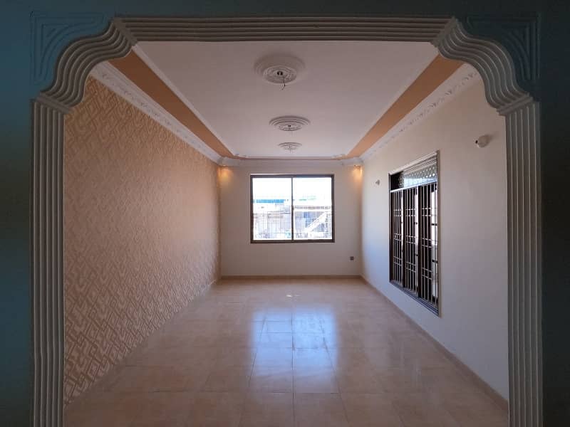 A Prime Location House Of 120 Square Yards In Rs. 37500000 12