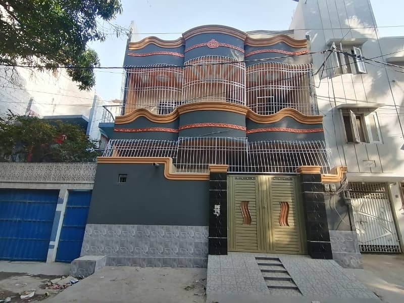 Prime Location House Of 120 Square Yards For sale In Bufferzone - Sector 15-A/1 0