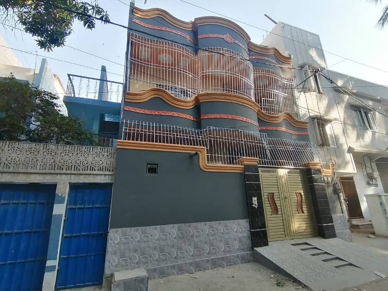 Prime Location House Of 120 Square Yards For sale In Bufferzone - Sector 15-A/1 1