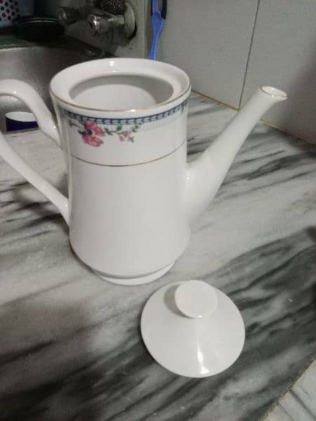 2ceramic tea kettle Nd sugar pot with milk pot 2