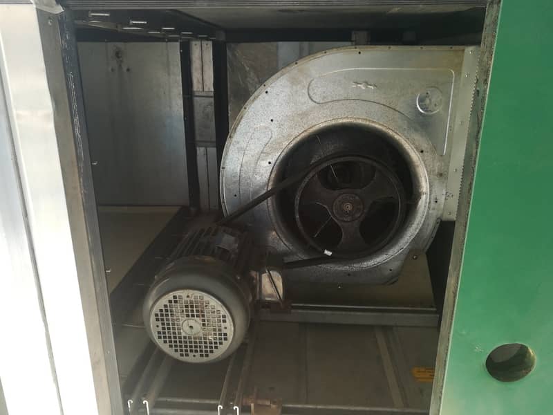 Air Handling Units (AHU), Chiller Water Coil, Carrier (Malaysia) 6