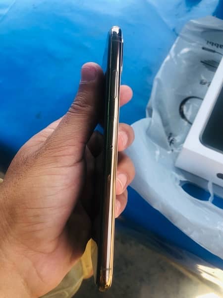 Iphone XS Max 256GB PTA approved 1