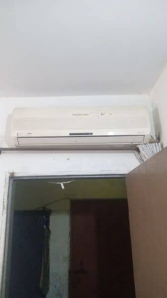 LG split AC 1.5 ton good condition 0