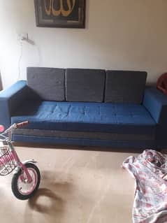 5 seater sofa 0