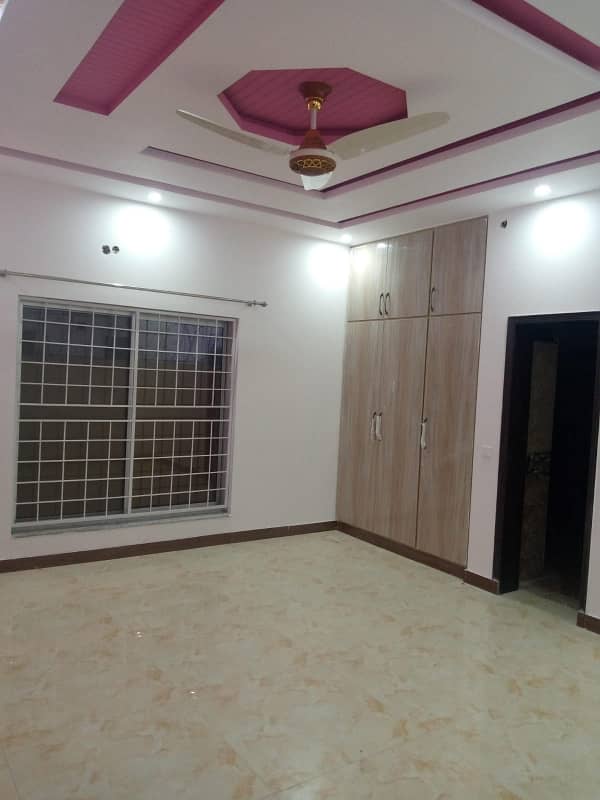 1 Kanal House For Sale Hot Location Owner Build House 10