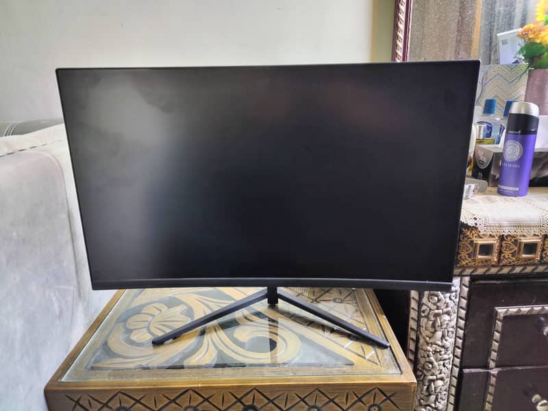 Gaming LED 27 inch curved 0